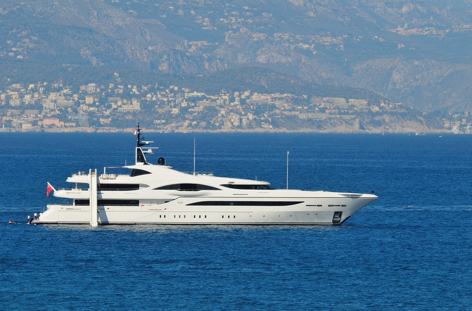 Turquoise Yachts  Quantum of Solace