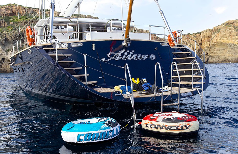 Sterling Yachts Allure A